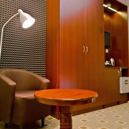 Hotel Olsi 4*