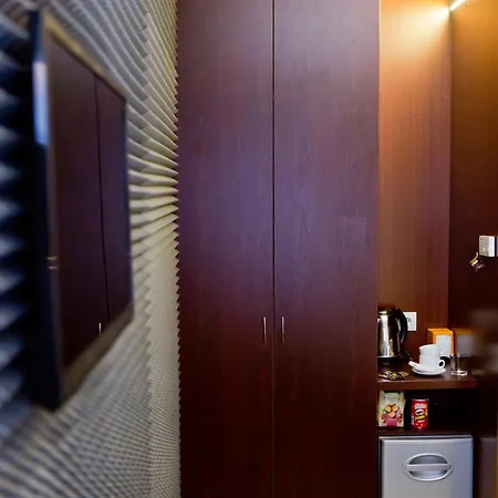 Olsi Hotel 4*